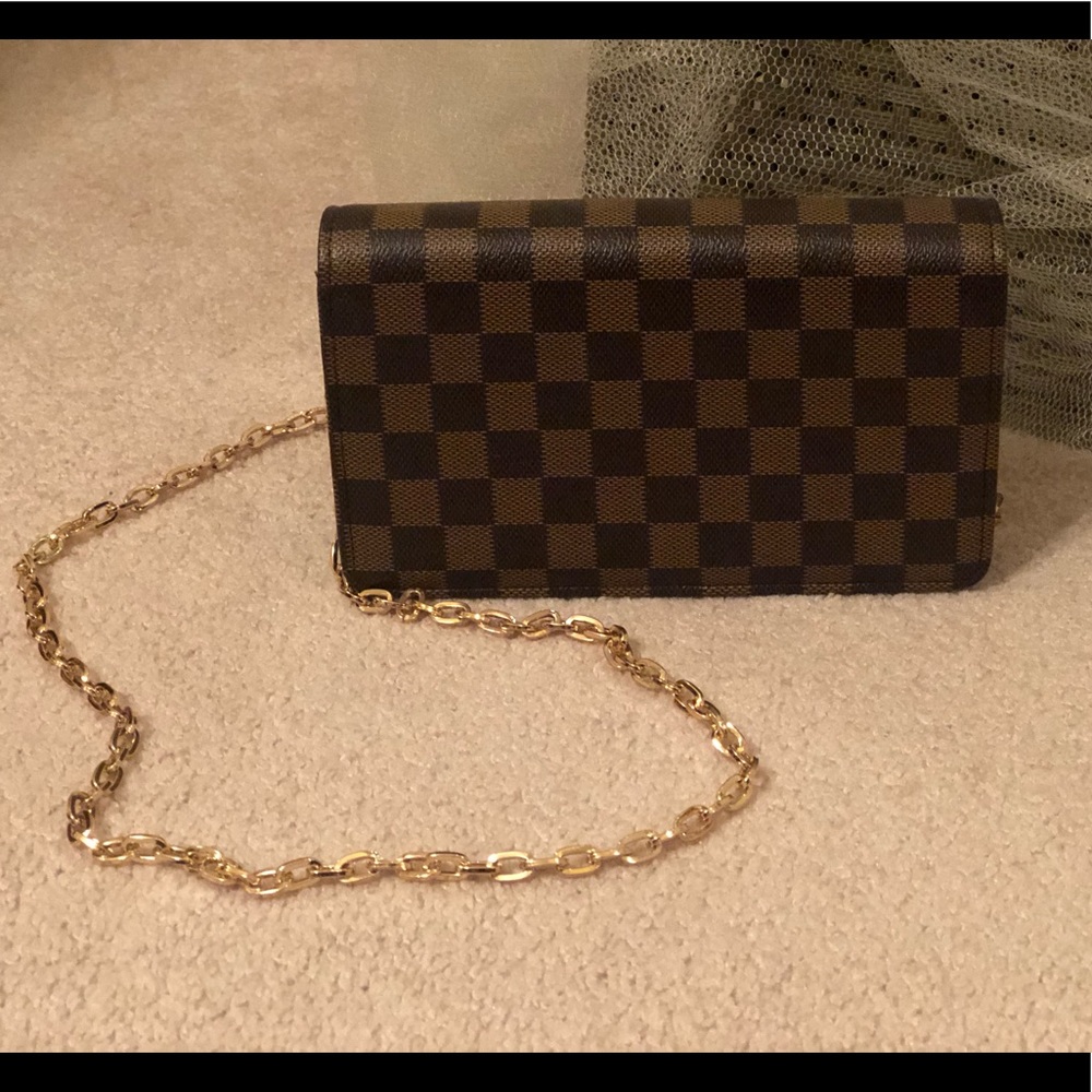 Daisy Rose Crossbody Checkered Purse